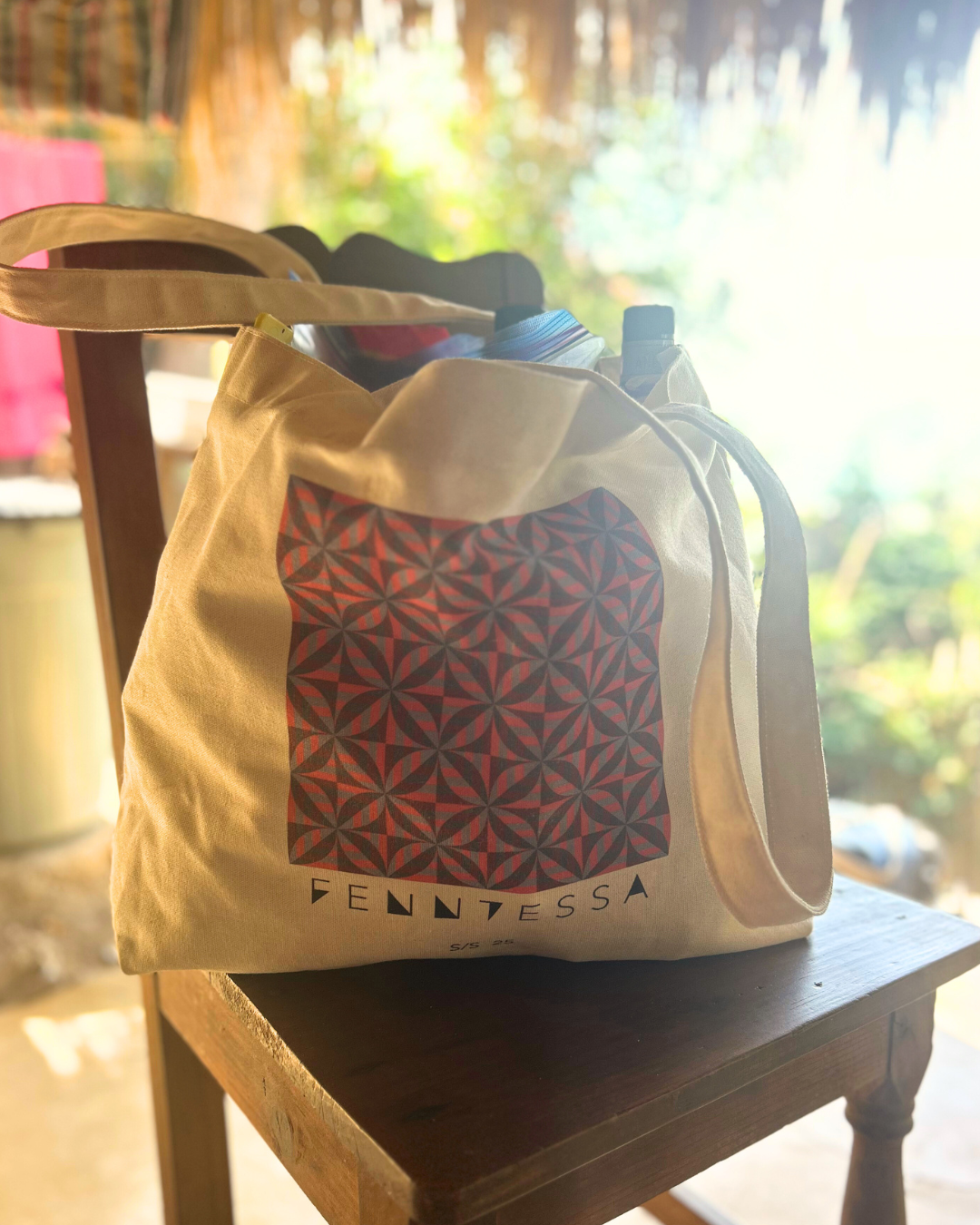 THE FENNTESSA TOTE BAG