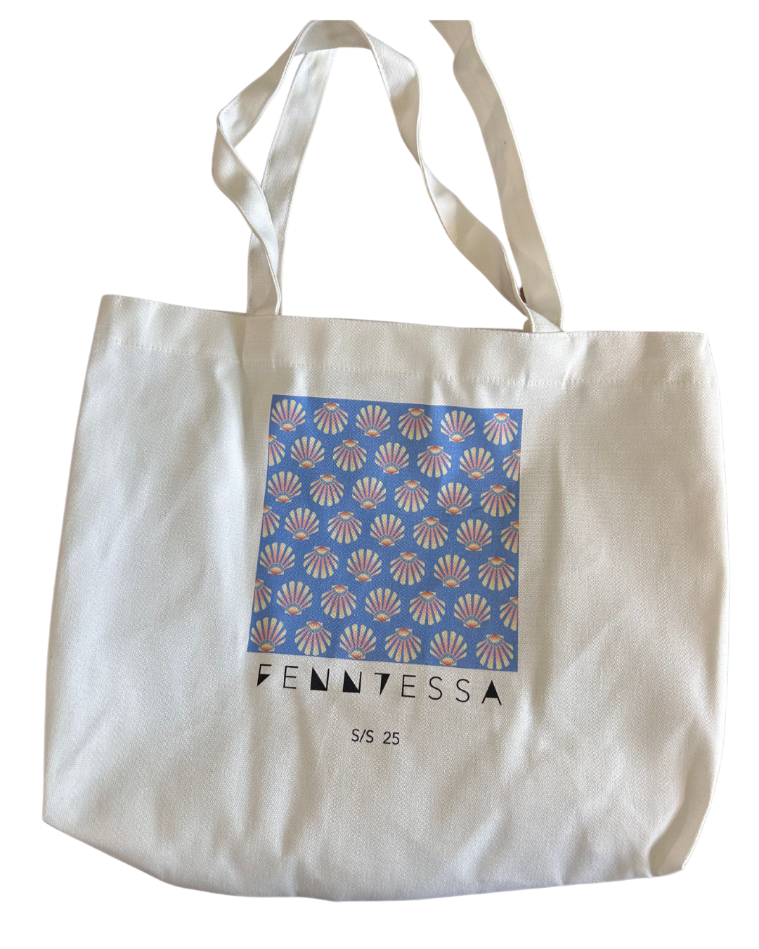 THE FENNTESSA TOTE BAG