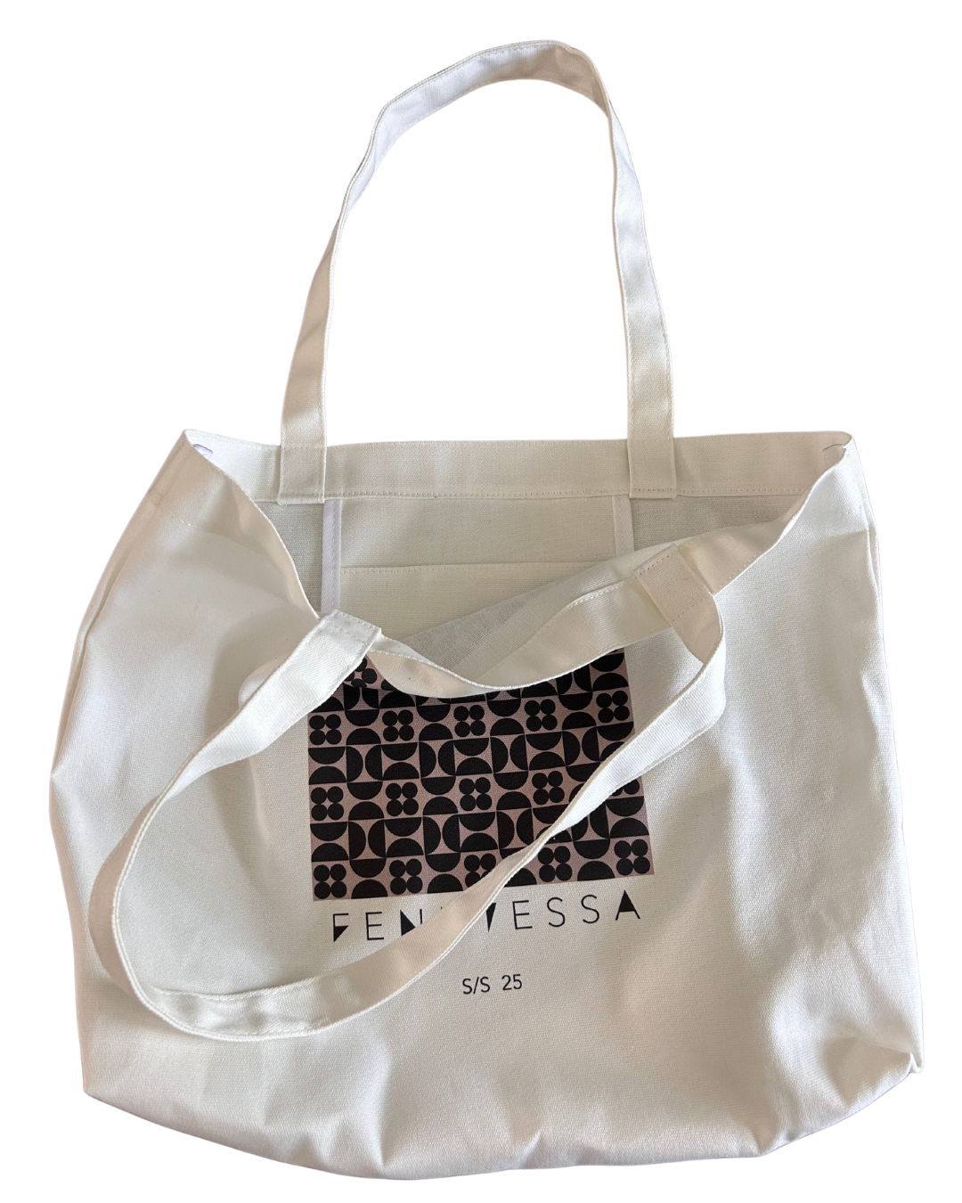 THE FENNTESSA TOTE BAG